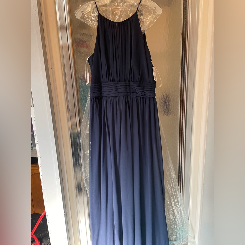 David’s Bridal High Neck Bridesmaid Dress NWT